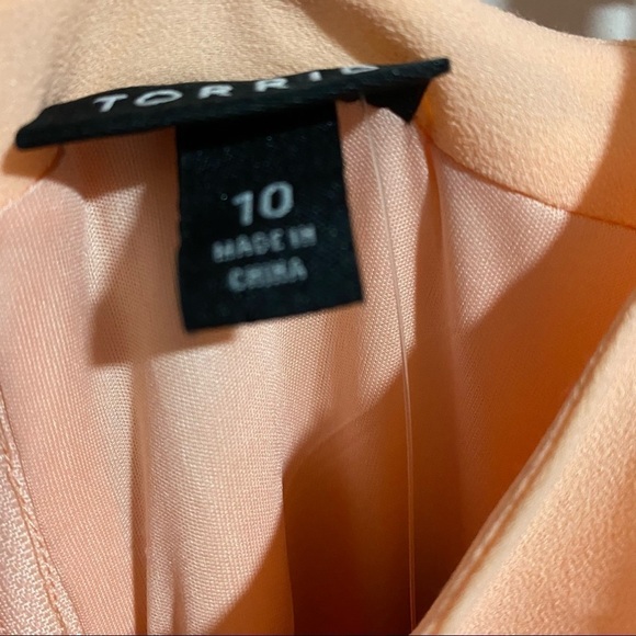 Torrid Georgette Lace Inset Dress, New with Tags - Picture 4 of 6